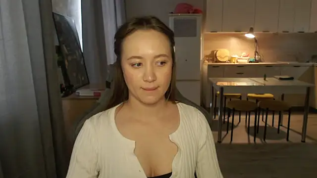 _lalune_ élő XXX-chatje