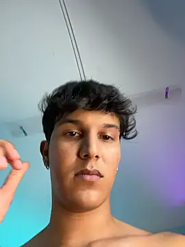 Leo_Savage_ Webcam Show