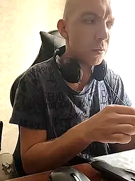 Czat XXX na żywo – _uncle_Mitya-43_