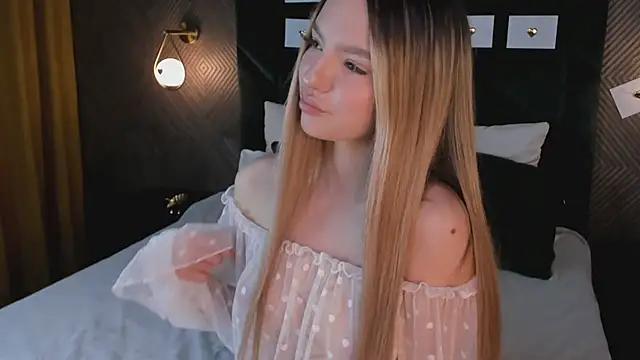 Anneta_Hart Adlı Modelin Web Kamerası Şovu