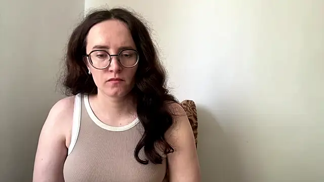 SofiaTeaseのライブXXXチャット