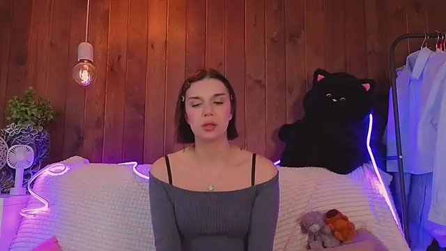 CorieCoello Adlı Modelin Canlı XXX Sohbeti