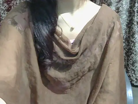 Adorable_Ayesha Adlı Modelin Canlı XXX Sohbeti