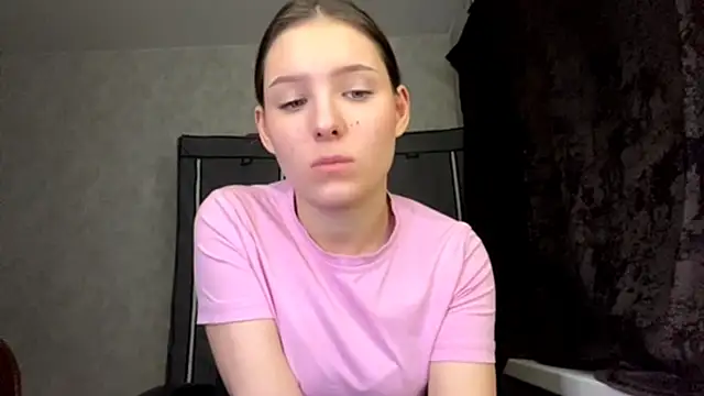 FoxieFlare 라이브 XXX 채팅