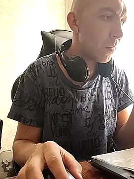 Show de _uncle_Mitya-43_ na webcam