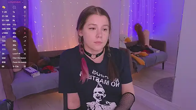 Mira_Falls Live XXX-Chat