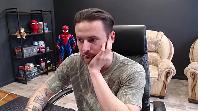 Вебкам-шоу MihasikD