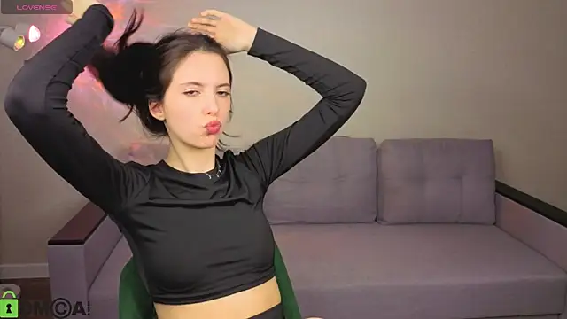 elise_robbie Adlı Modelin Canlı XXX Sohbeti