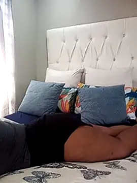 Онлайн чат XXX SQUITBOOTY