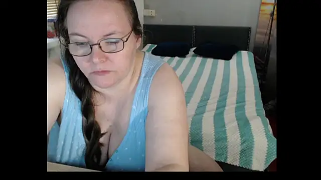 Sweetboobs Webcam-Show