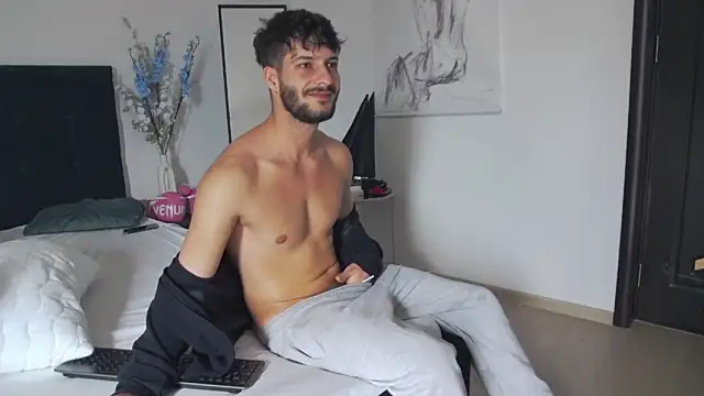 I_amAlessandro webcam show