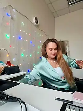 Juicy_PeachLux Live XXX-Chat