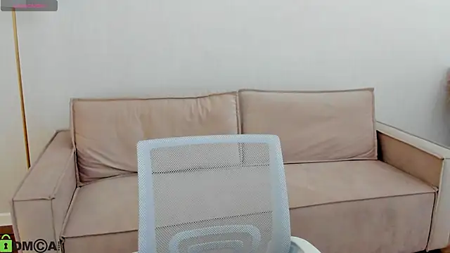 XXX chat uživo modela Silen_Tori