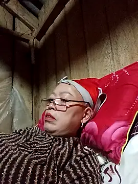 Agnes-baby 现场XXX聊天