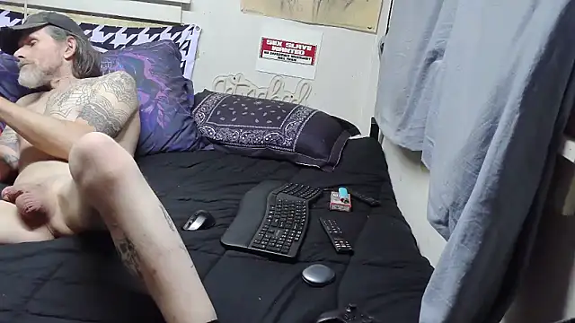 Spotless_Load Live XXX-chat