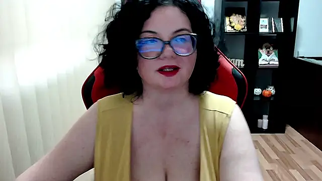 MissTroublle Adlı Modelin Canlı XXX Sohbeti