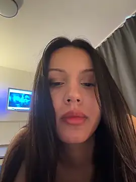 lorry6 Adlı Modelin Canlı XXX Sohbeti