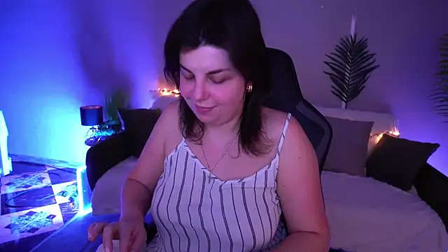 MirandaWong's Live XXX Chat