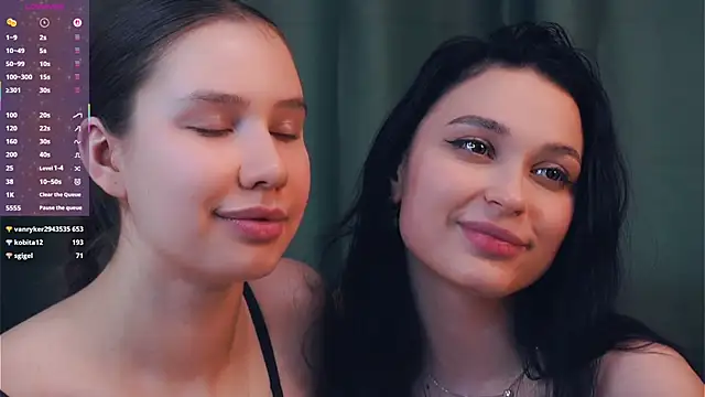 Chatroom XXX en direct de ZofiaSoshnik