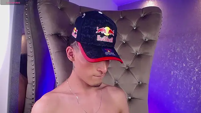 MateoMitchell's Live XXX Chat