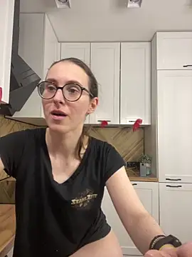 Czat XXX na żywo – MartiniiSelenna