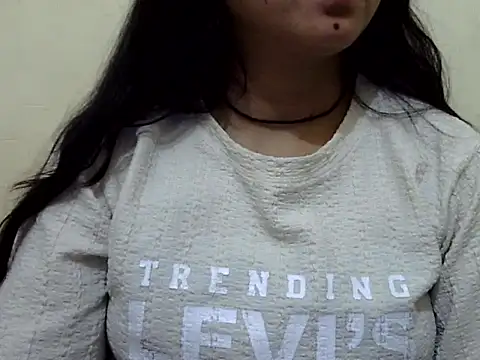 دردشة Priyanka_Chopr الجنسية المباشرة