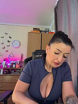 Živý XXX chat Hotangel75