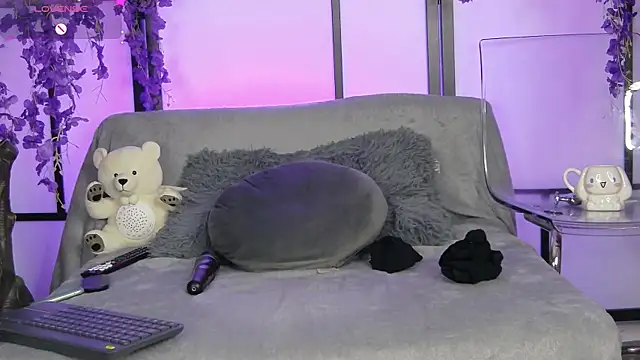 แชท XXX สดของ Xenomy