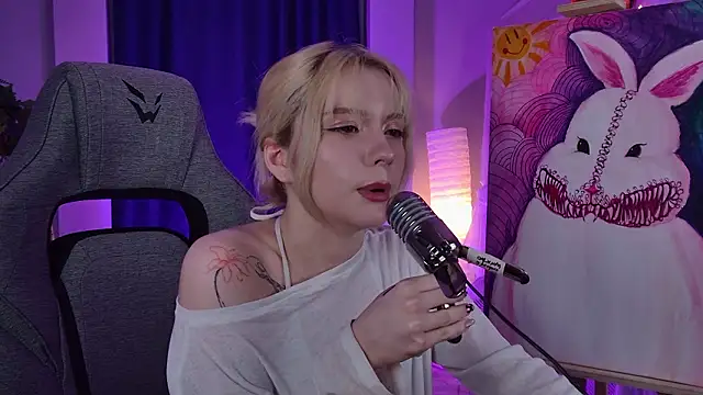 AuroraWrenfield's Live XXX Chat