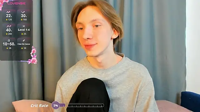 SilverFeralのライブXXXチャット