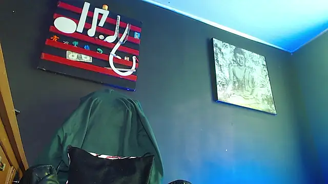 XXX chat uživo modela Dicaprioo_