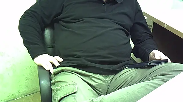 nikdov3 Adlı Modelin Web Kamerası Şovu