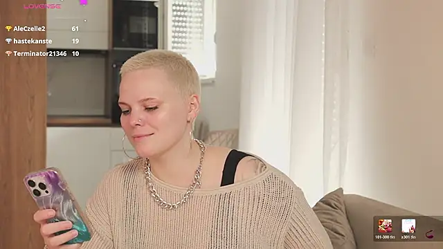 Chat XXX ao vivo de LikaBerry1