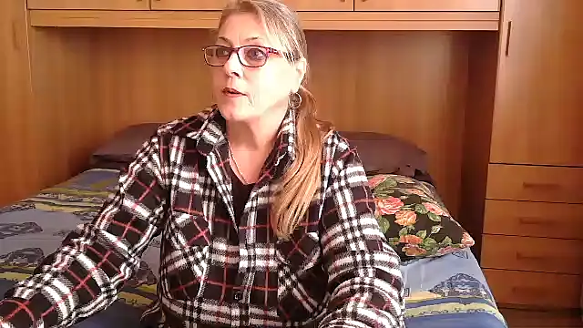 Živý XXX chat pussy_boom4u