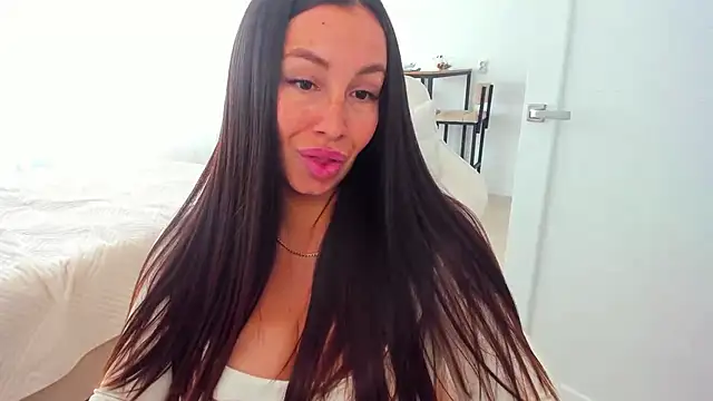 AvisFlowers' Live XXX Chat