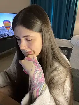 Lovely_Waifu Live XXX-Chat