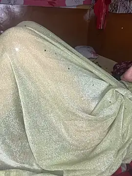 CUTI-NAINAのウェブカメラショー