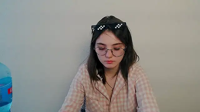 Sun_Shine__'s Live XXX Chat