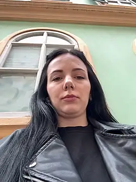 Chat XXX en directo de naughty_lucifer