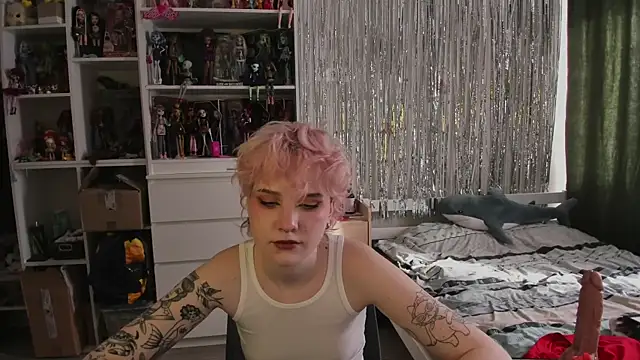 Czat XXX na żywo – School_Love