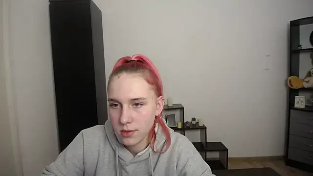 دردشة Scarlett_lil الجنسية المباشرة