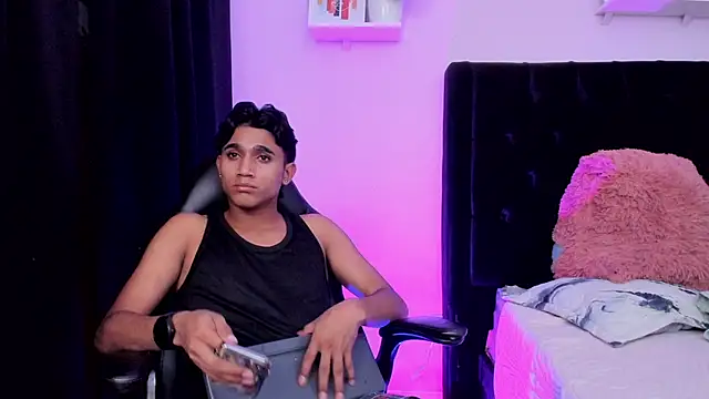 Czat XXX na żywo – Morgan_Bladee