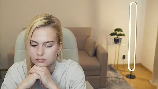 RudyElfenbein's Live XXX Chat