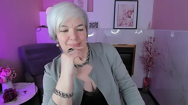 XXX chat uživo modela CarmenSoft