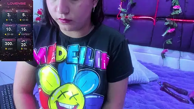 MariaClay's Live XXX Chat