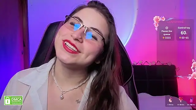 Taiga_Cute: онлайн-секс-чат