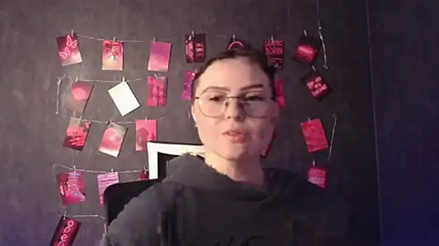 Webkamerová show Nika_nik_a