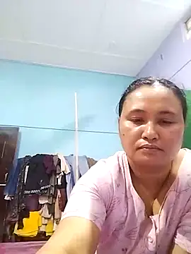 Chatroom XXX en direct de Rashi_bhabi