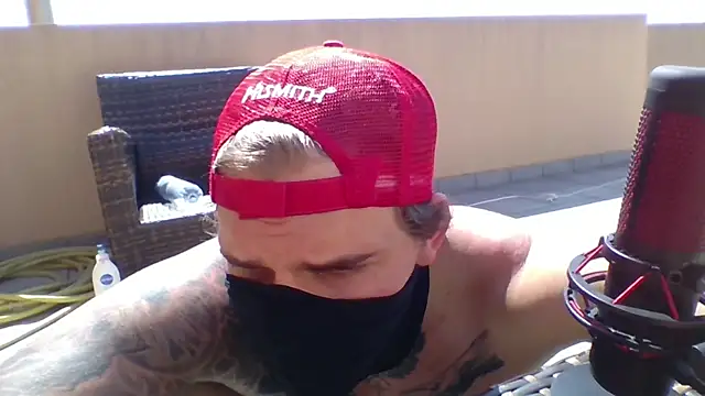 Show webcam de MaskedTrainer_official