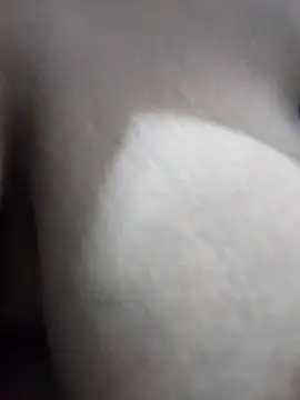 Chat XXX en directo de Laxmi_89